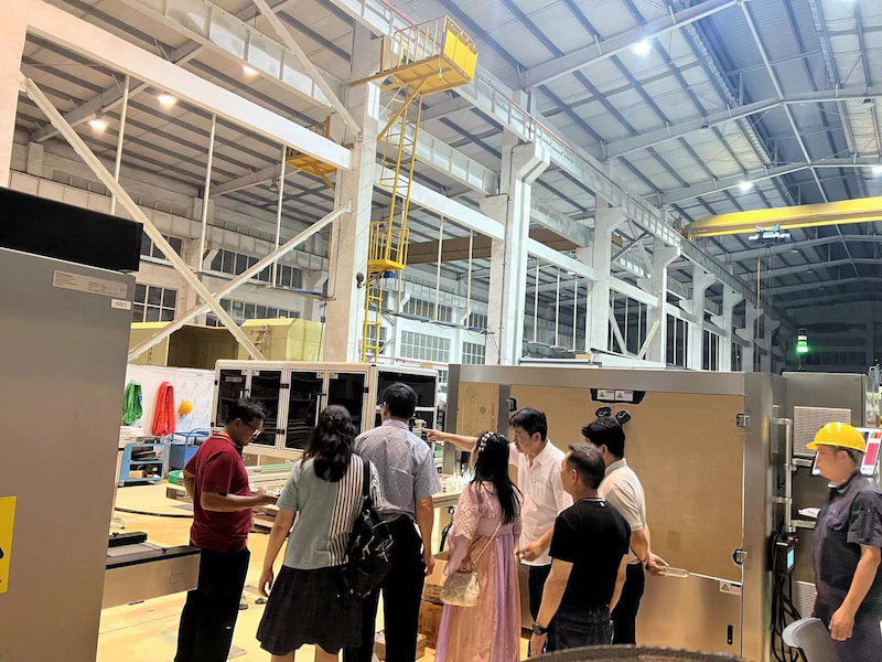 Large Infusion Drug Light Inspection Machine to Pharmaceutical Manufacturer in Uzbekistan